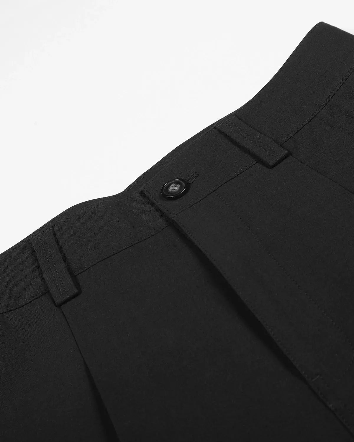 Pleated Cinch Back Tailored Shorts