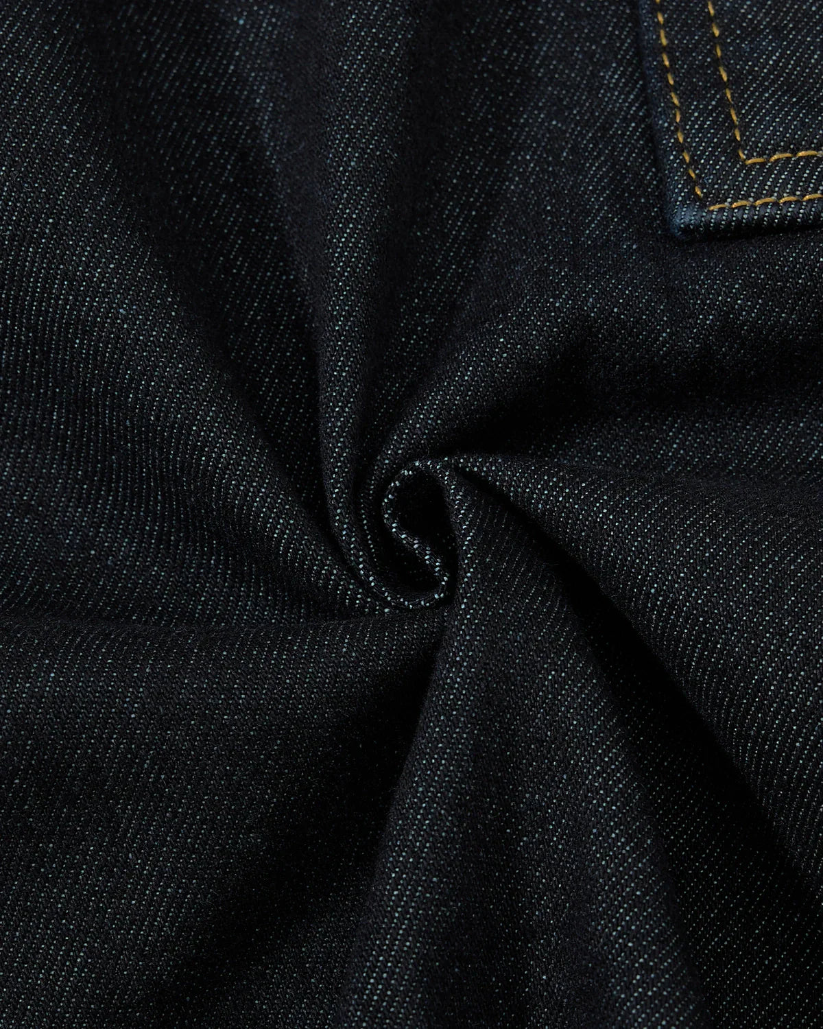 Cinch Back Buttons Up Cargo Jorts