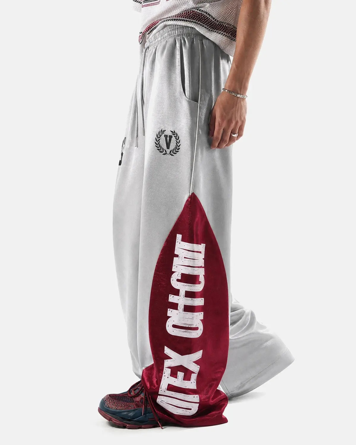Glossy Contrast Barrel Sweatpant