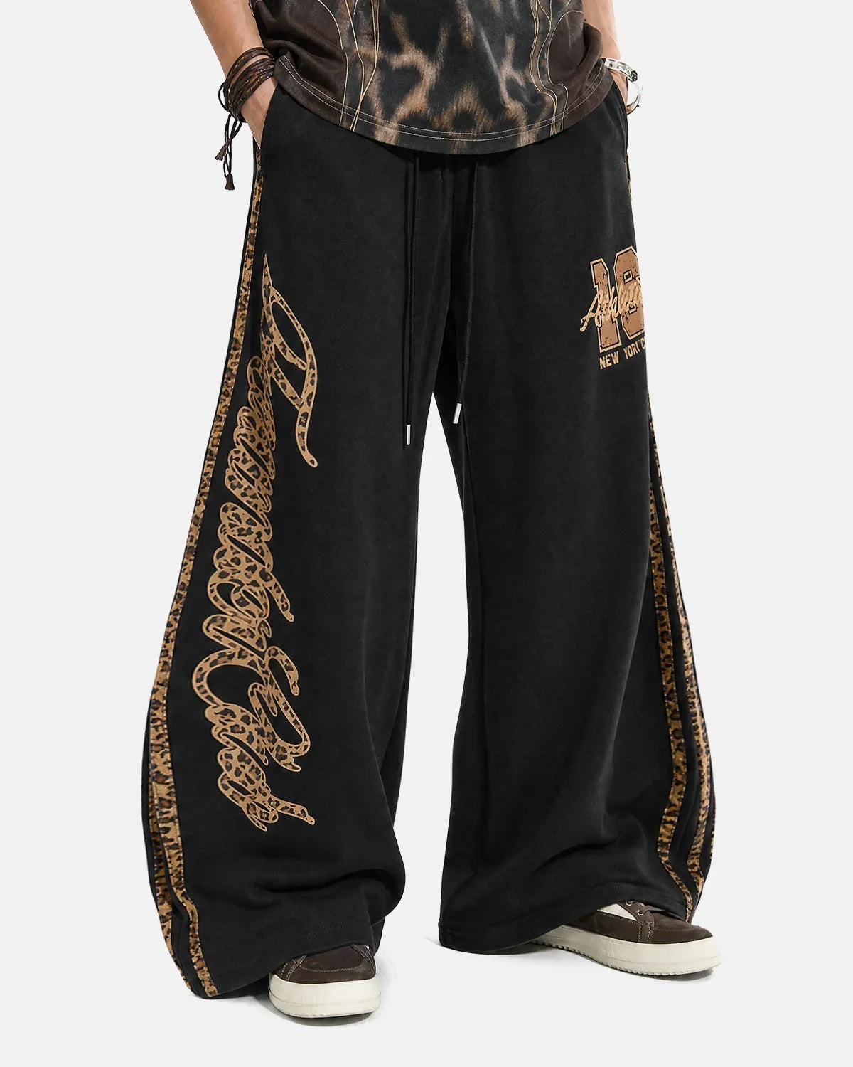 Leopard Stripe Graphic Barrel Sweatpants