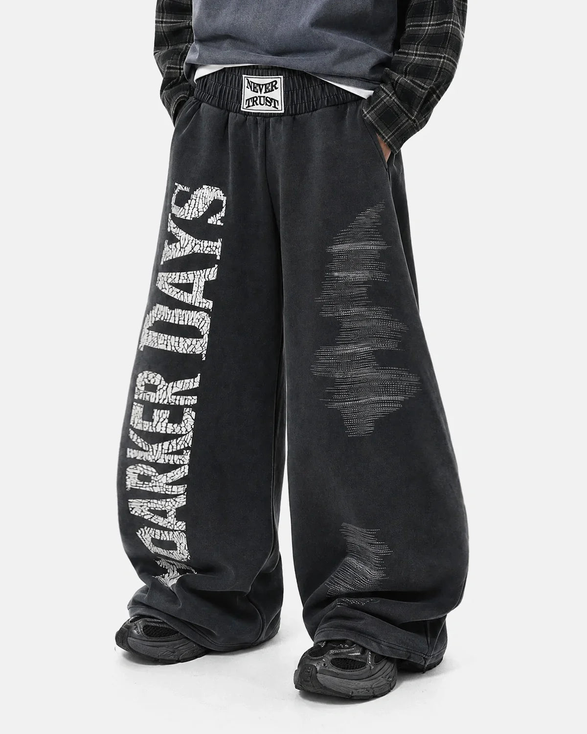 Washed Graphic Barrel Sweatpants
