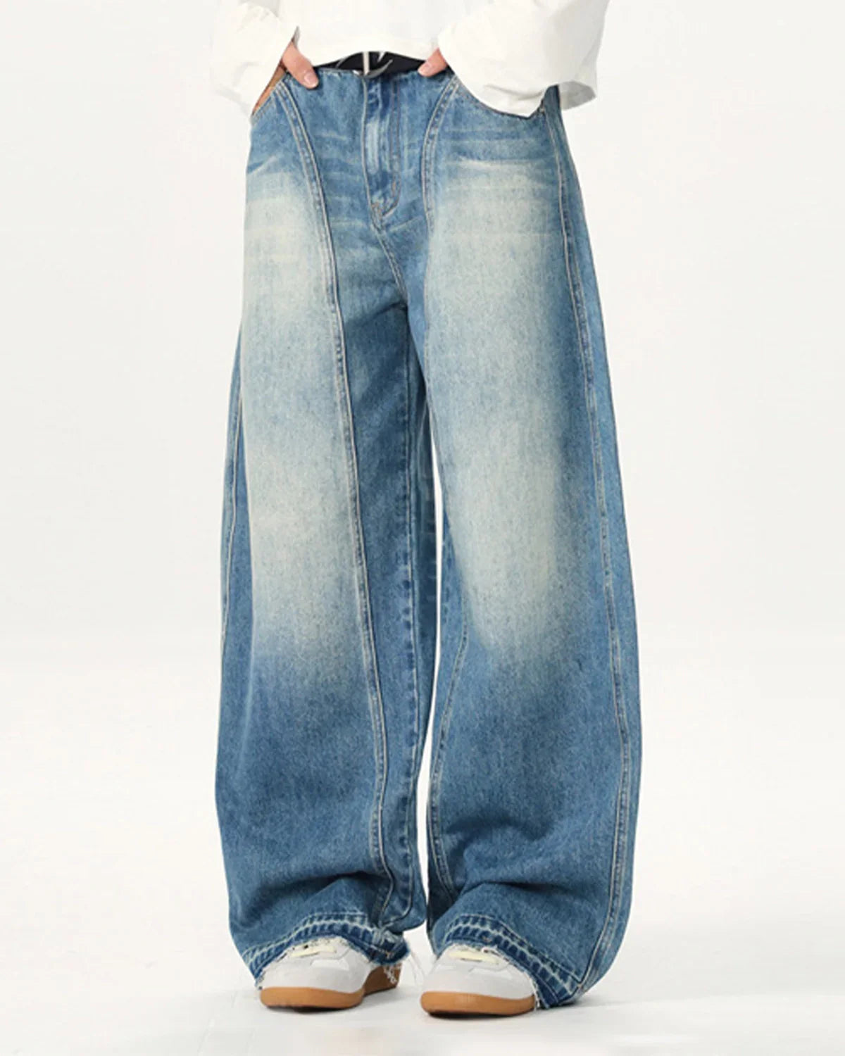 Washed Baggy Jeans