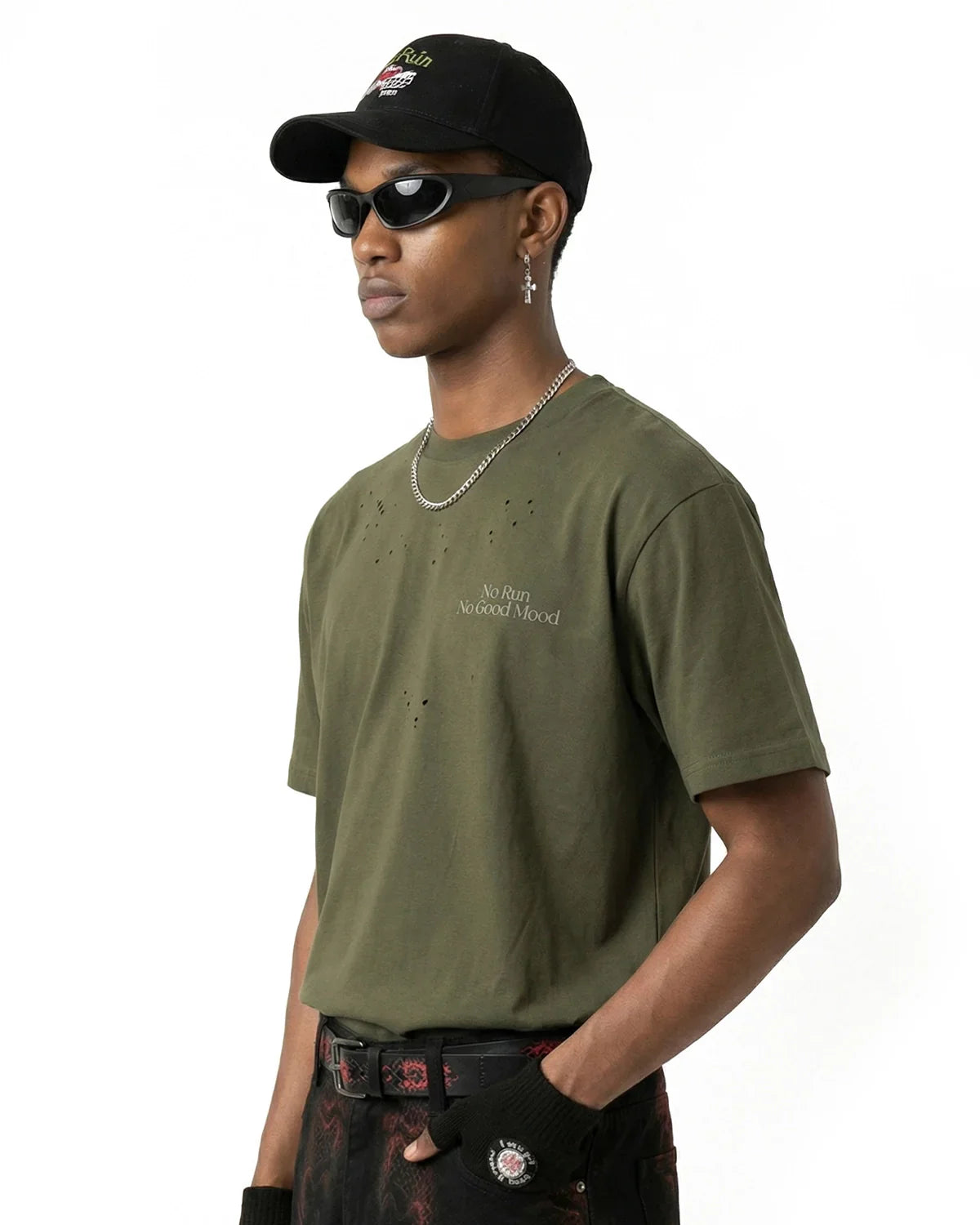 T-shirt délavé réfléchissant usé