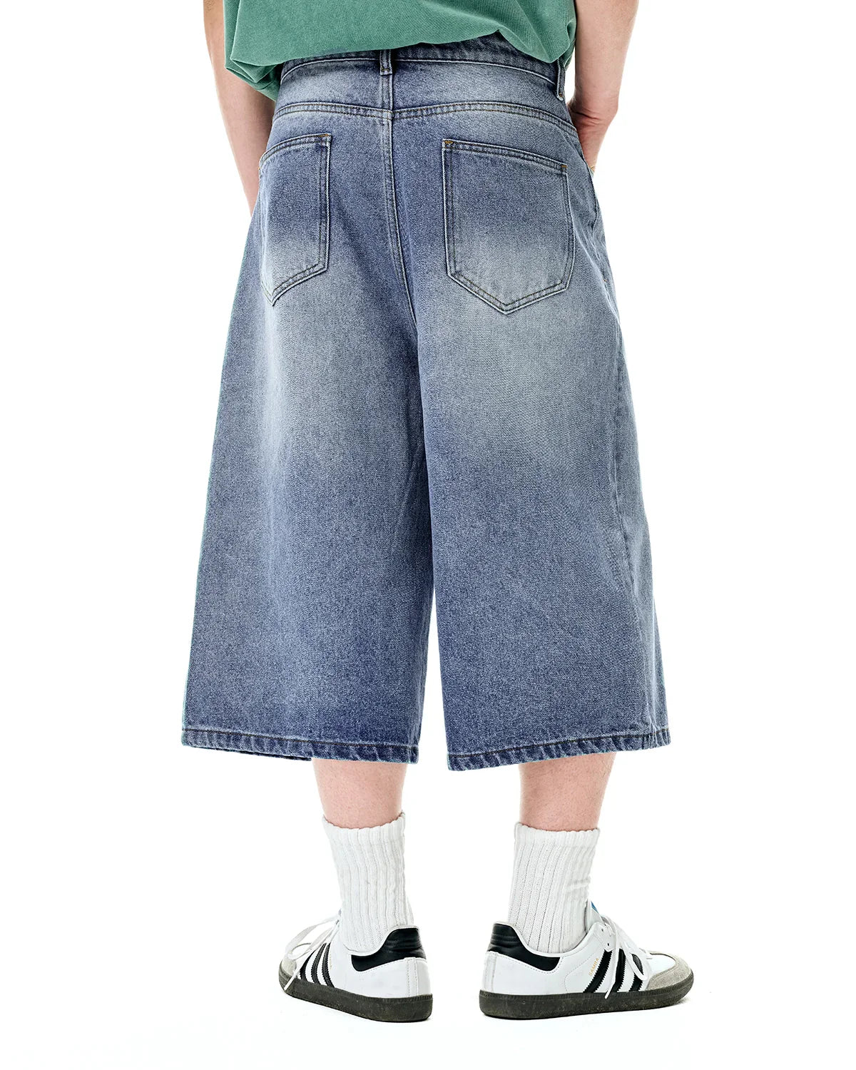 Washed Baggy Longline Jorts