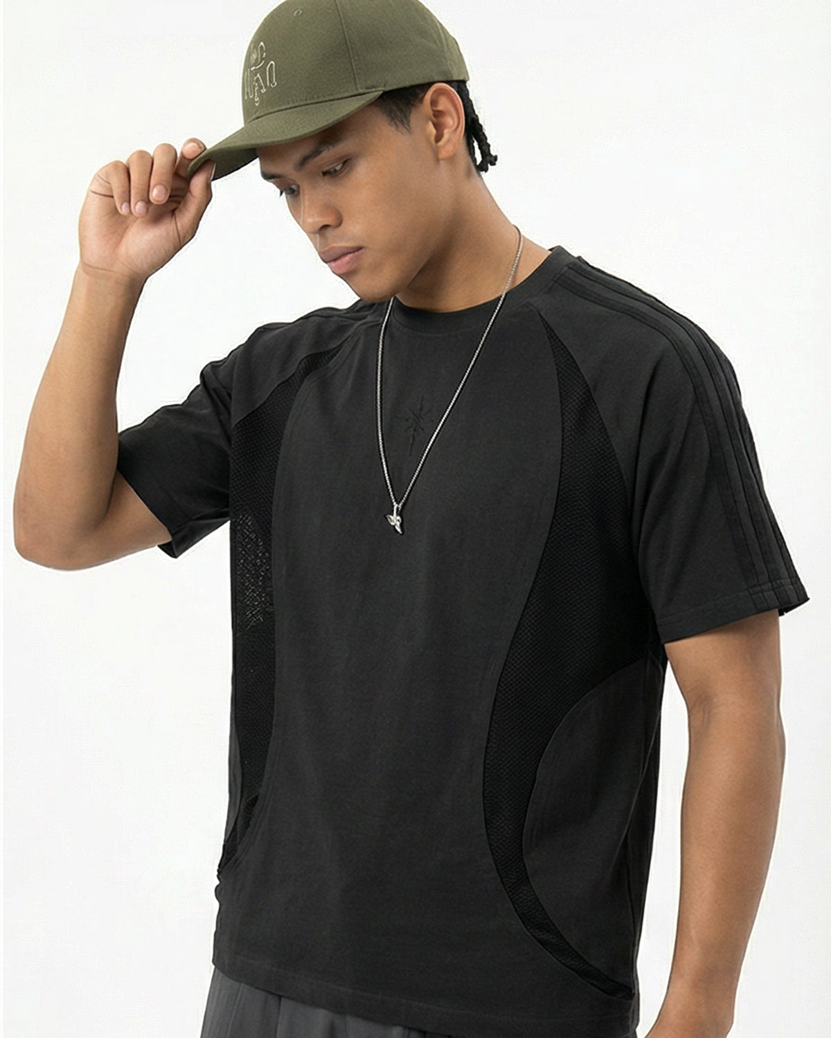 Mesh Patchwork Stitching Embroidered T-Shirt