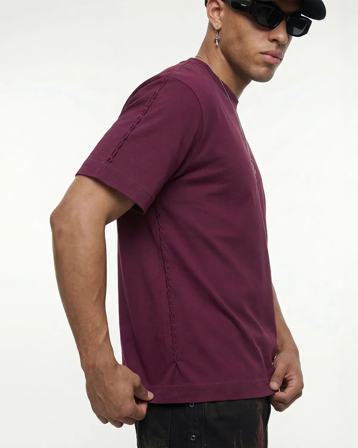 T-shirt respirant rafraîchissant avec détails de surpiqûres