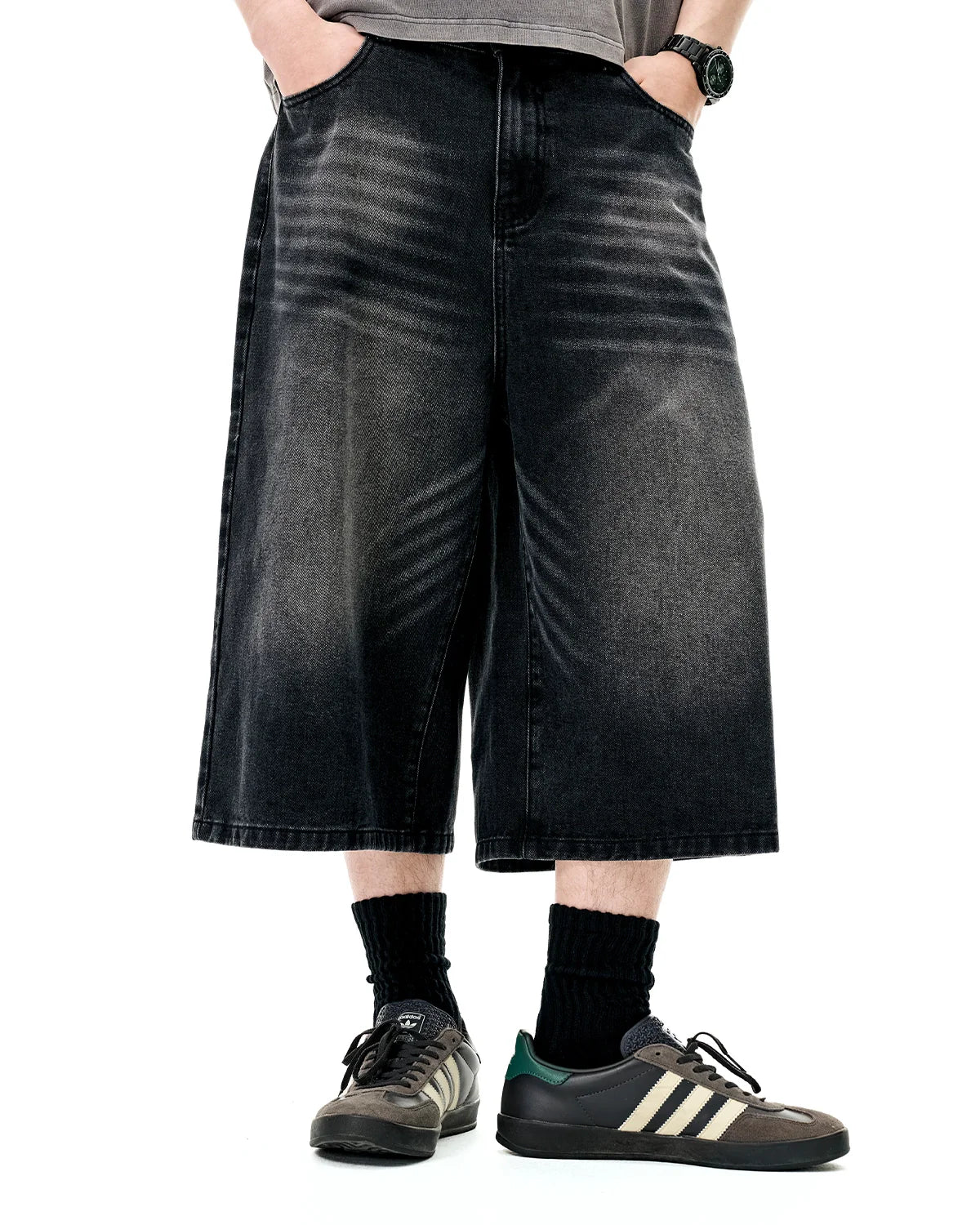 Washed Baggy Longline Jorts