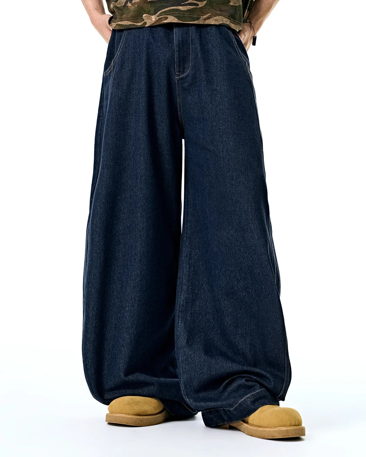 Raw Washed Barrel Jeans