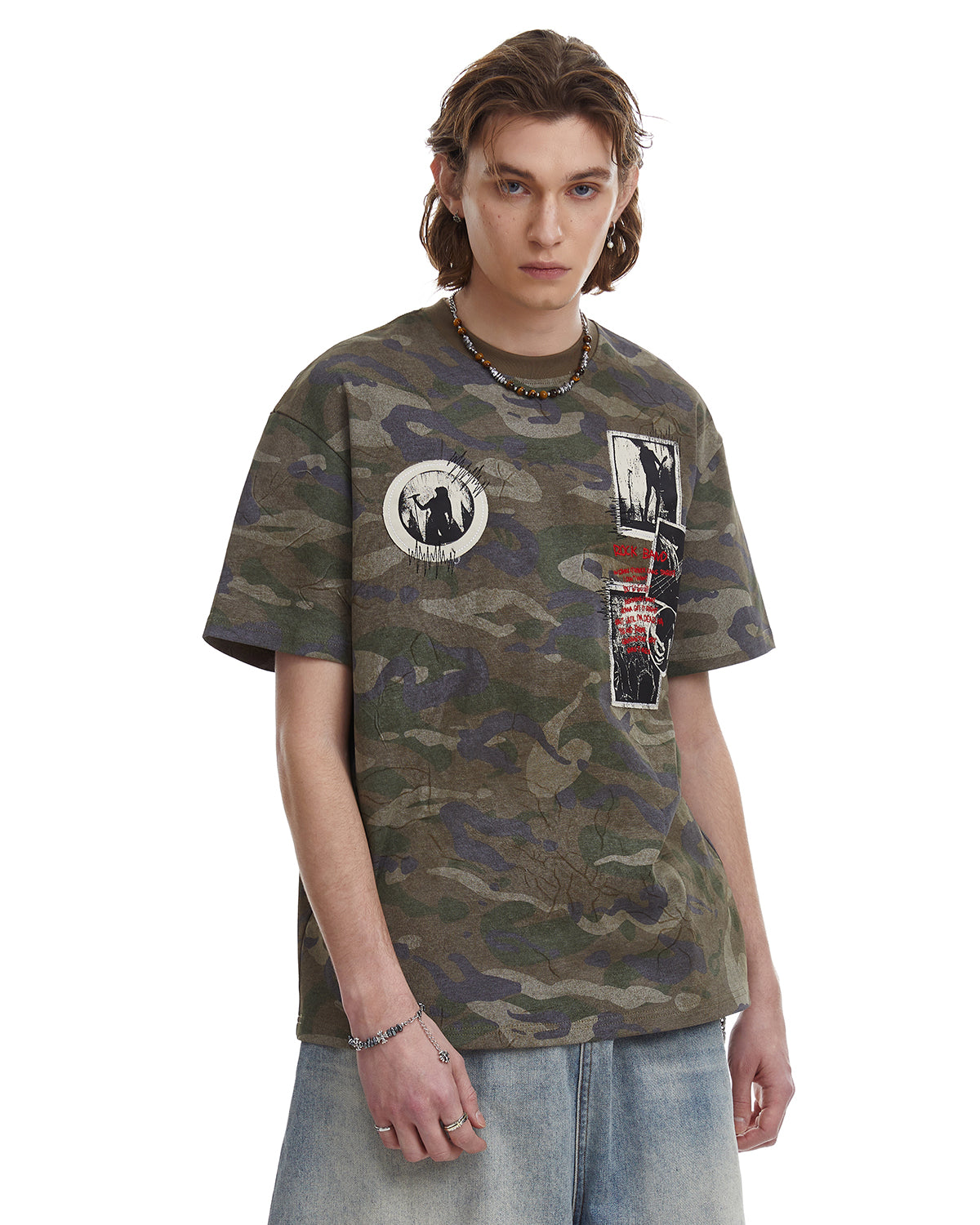T-shirt graphique Vintage Camouflage à patch