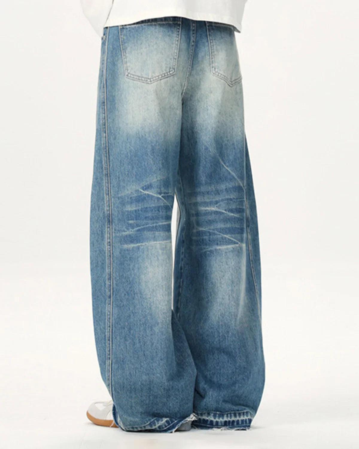 Washed Baggy Jeans