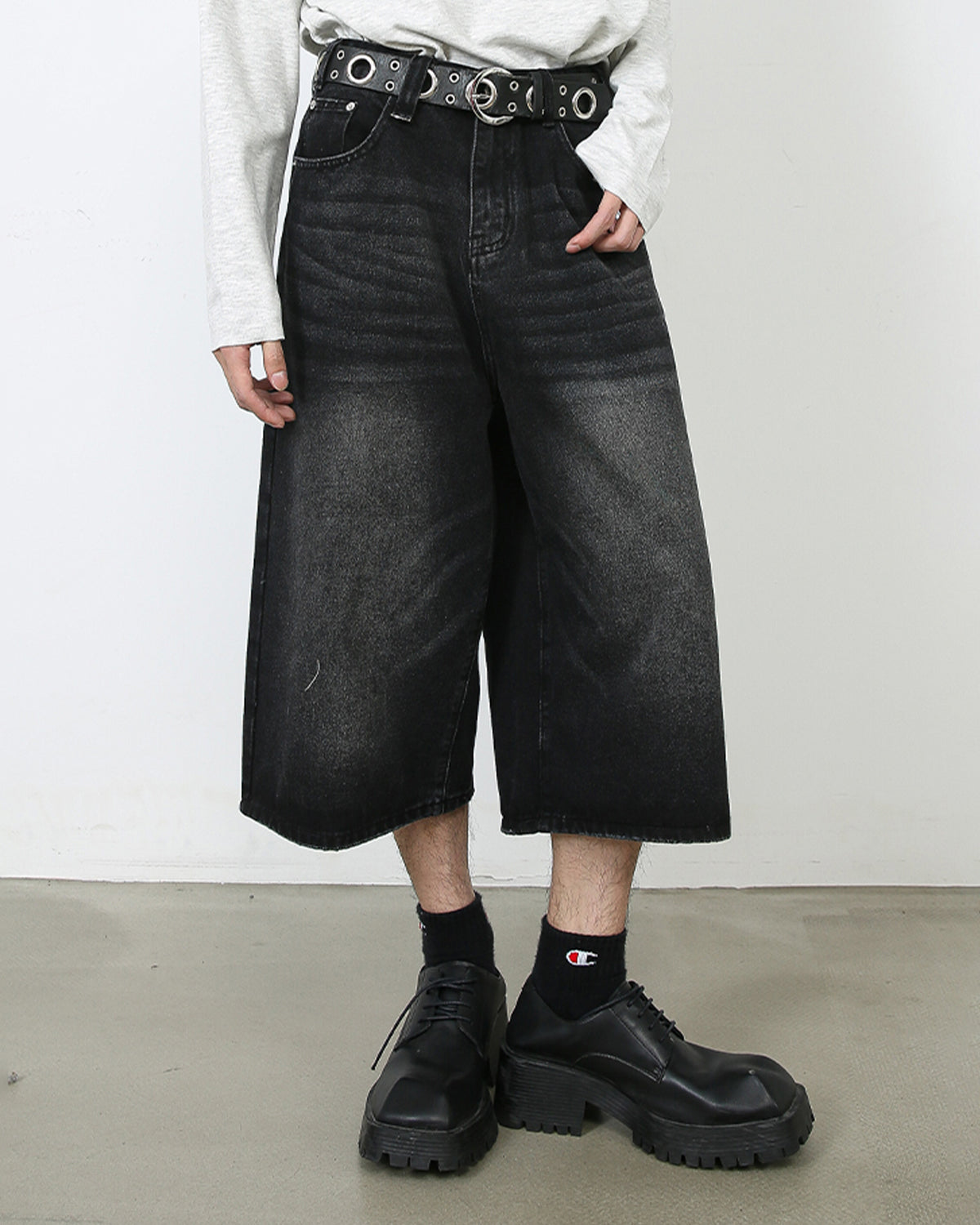 Washed Baggy Denim Jorts