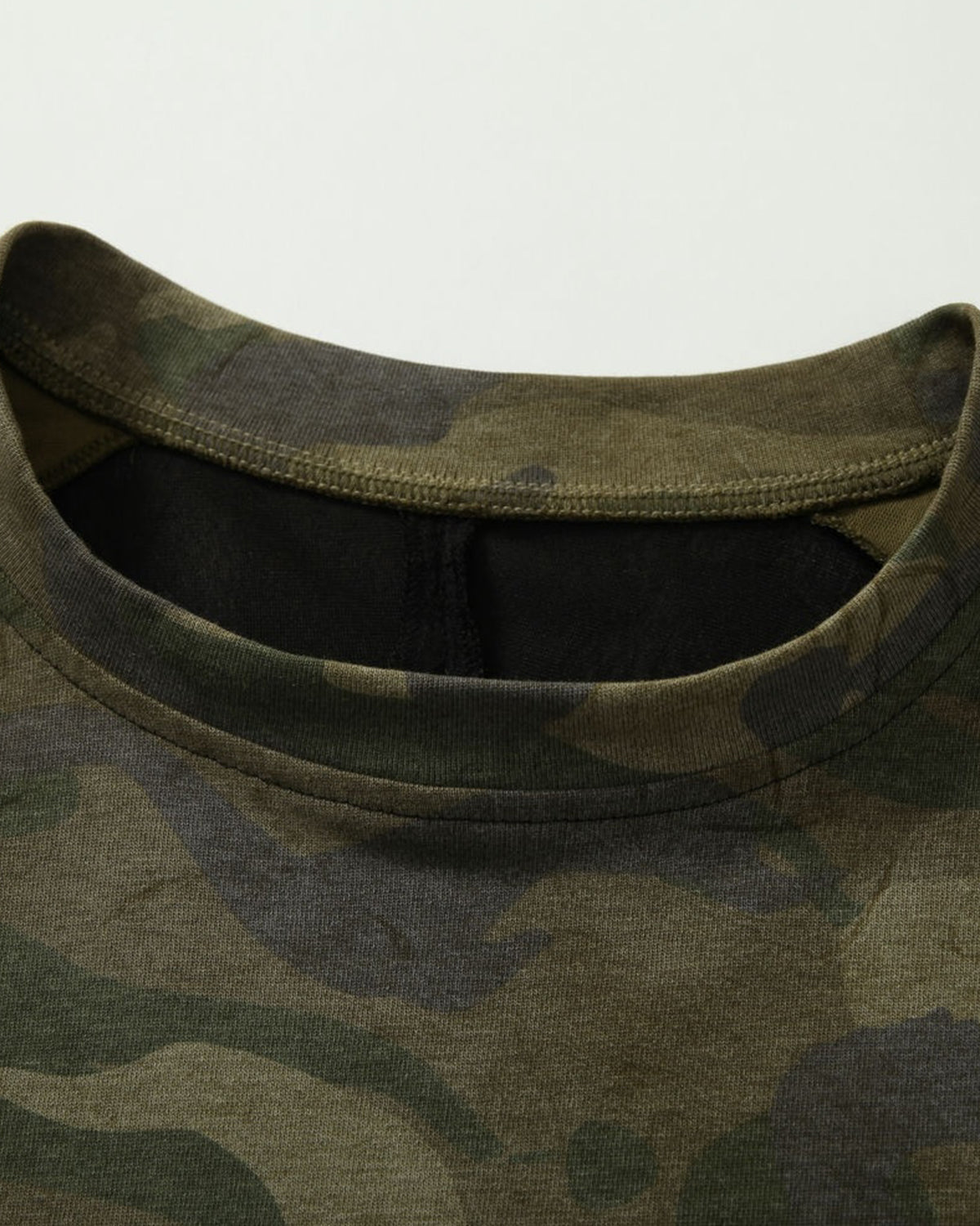Lace Patchwork Camo Raglan Long Sleeve Tee