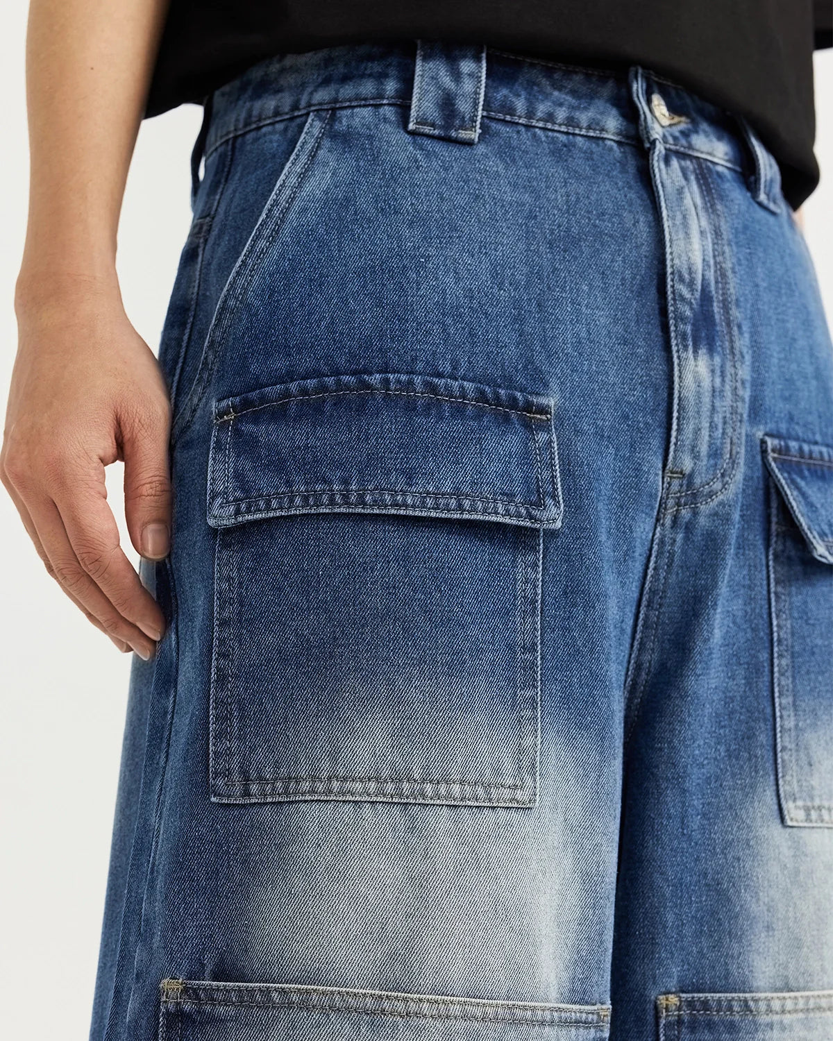 Acid Washed Carpenter Jorts