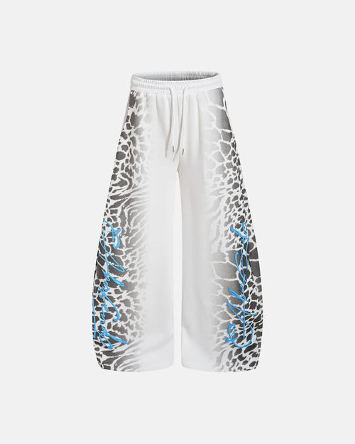Calça de moletom estilo barrel com estampa de leopardo - Branco / S