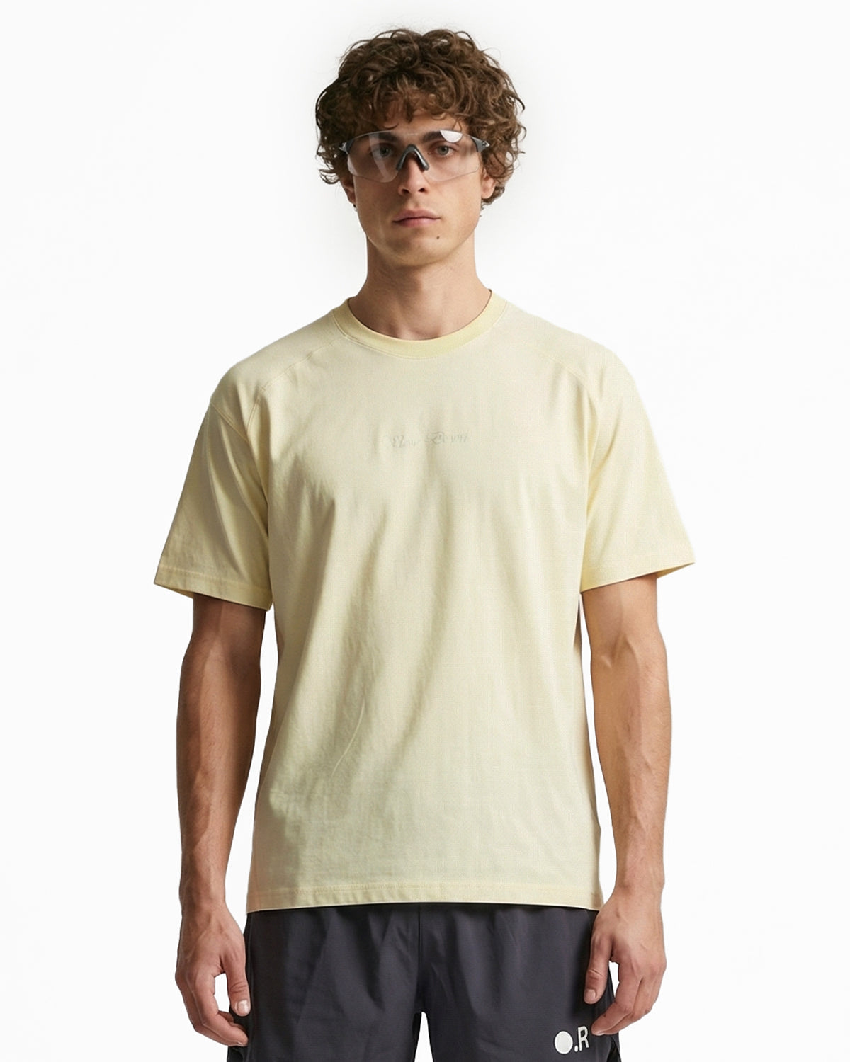 T-shirt de sport à motif révélé par l'eau