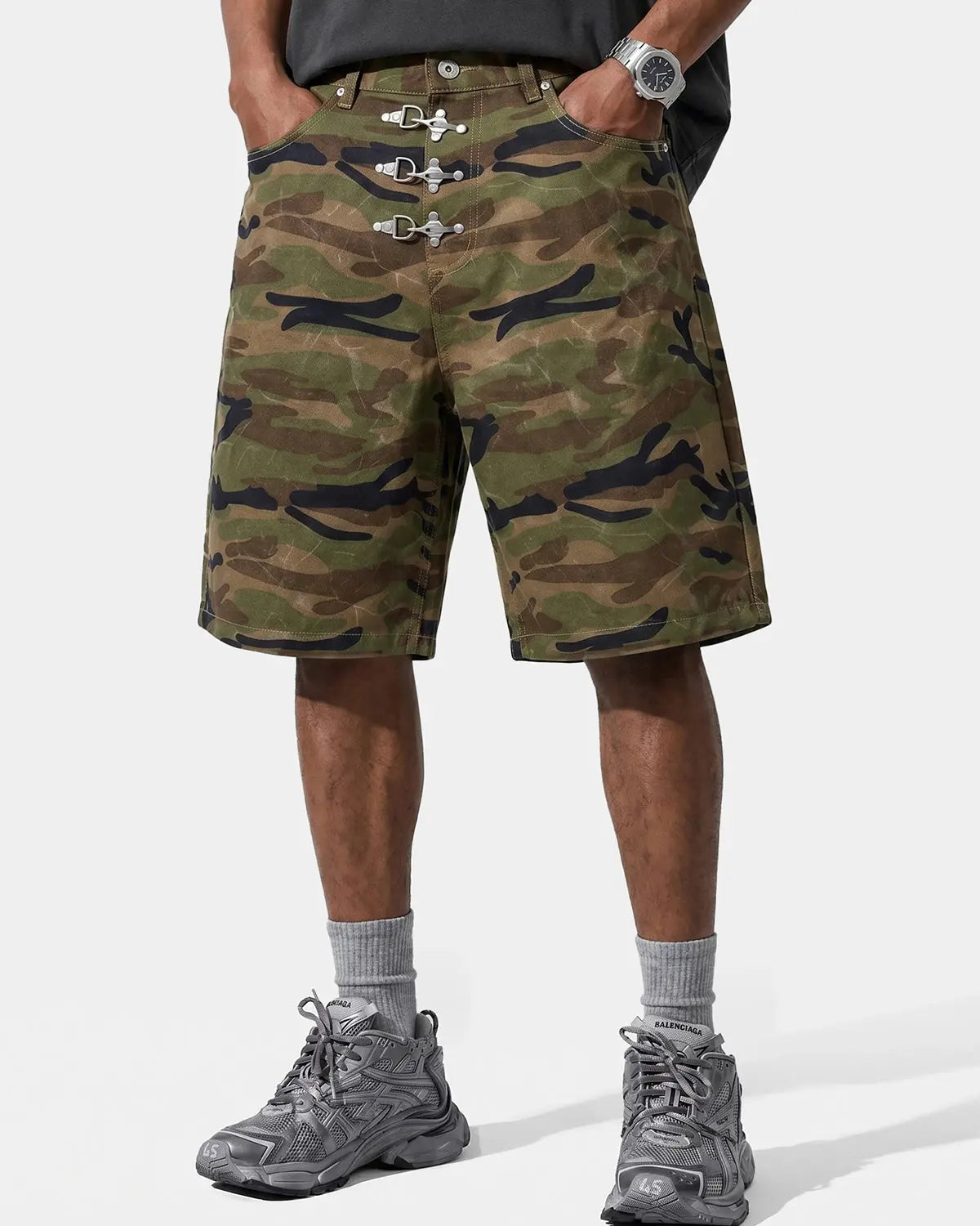 Metal Clasp Camo Shorts