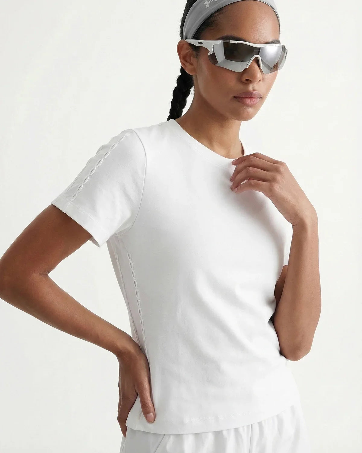 T-shirt respirant ajusté et rafraîchissant avec détails de coutures