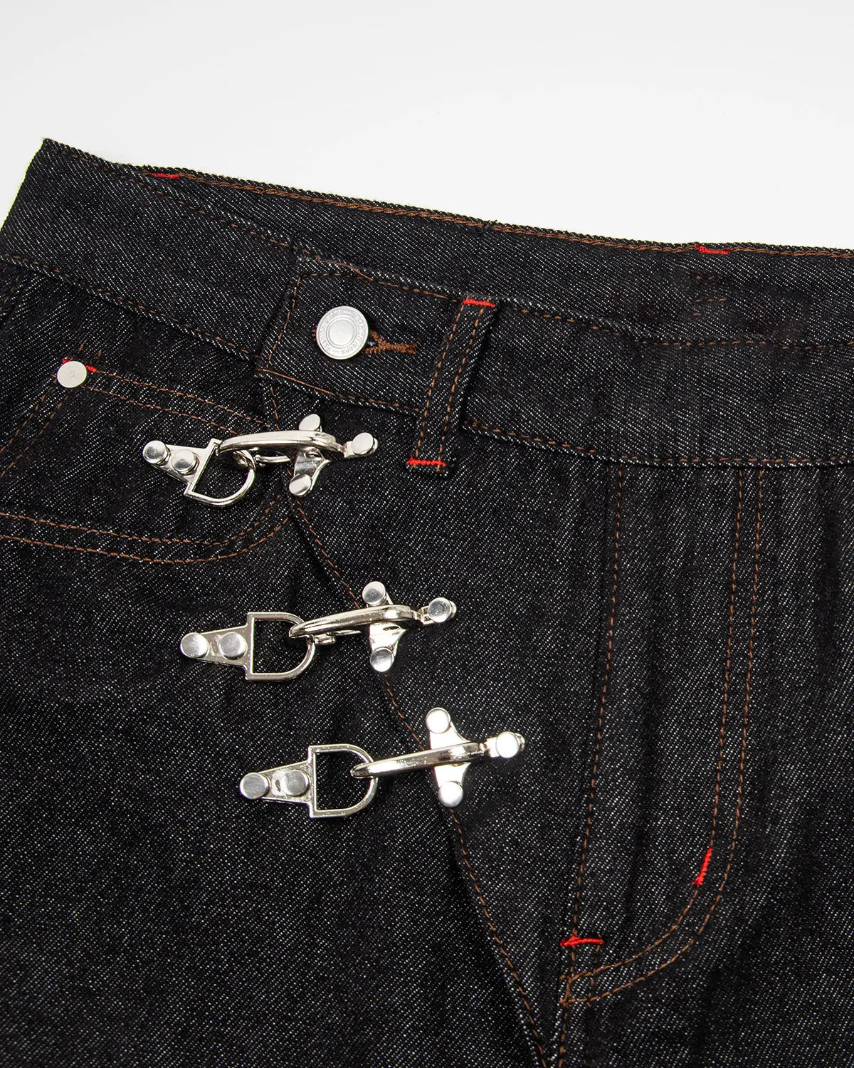 Asymmetric Buckle Raw Baggy Jeans