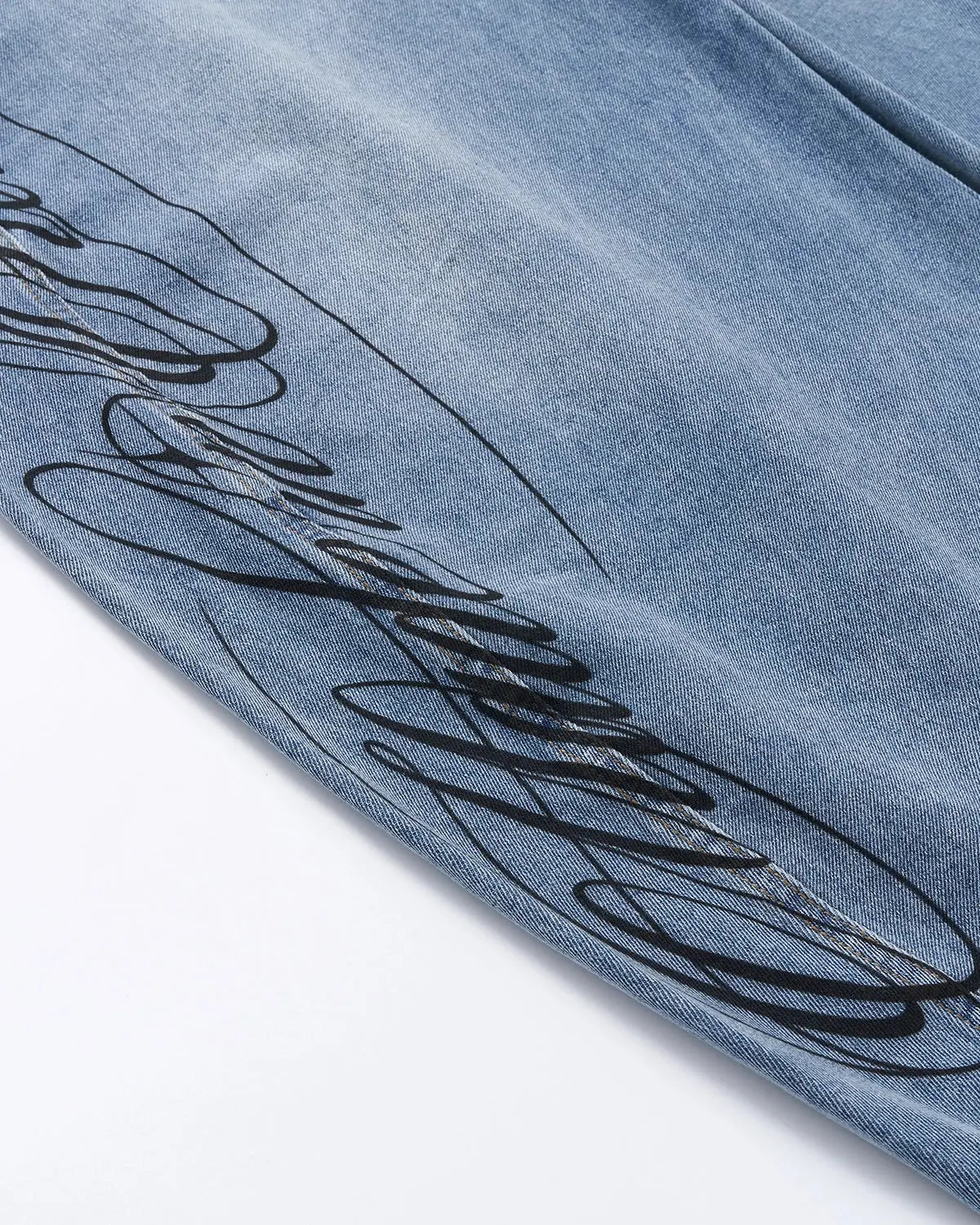 Script Graphic Barrel Jeans