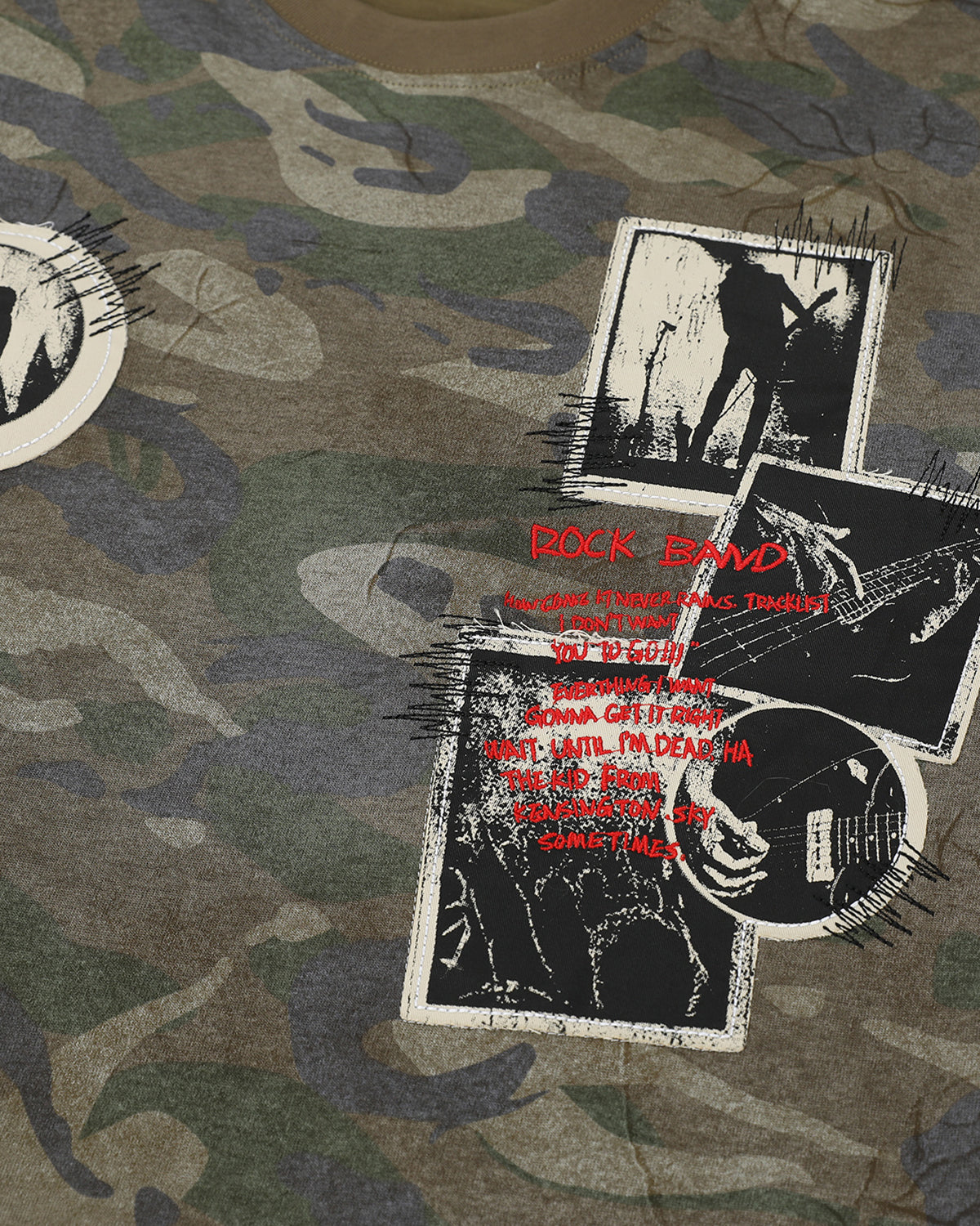 T-shirt graphique Vintage Camouflage à patch