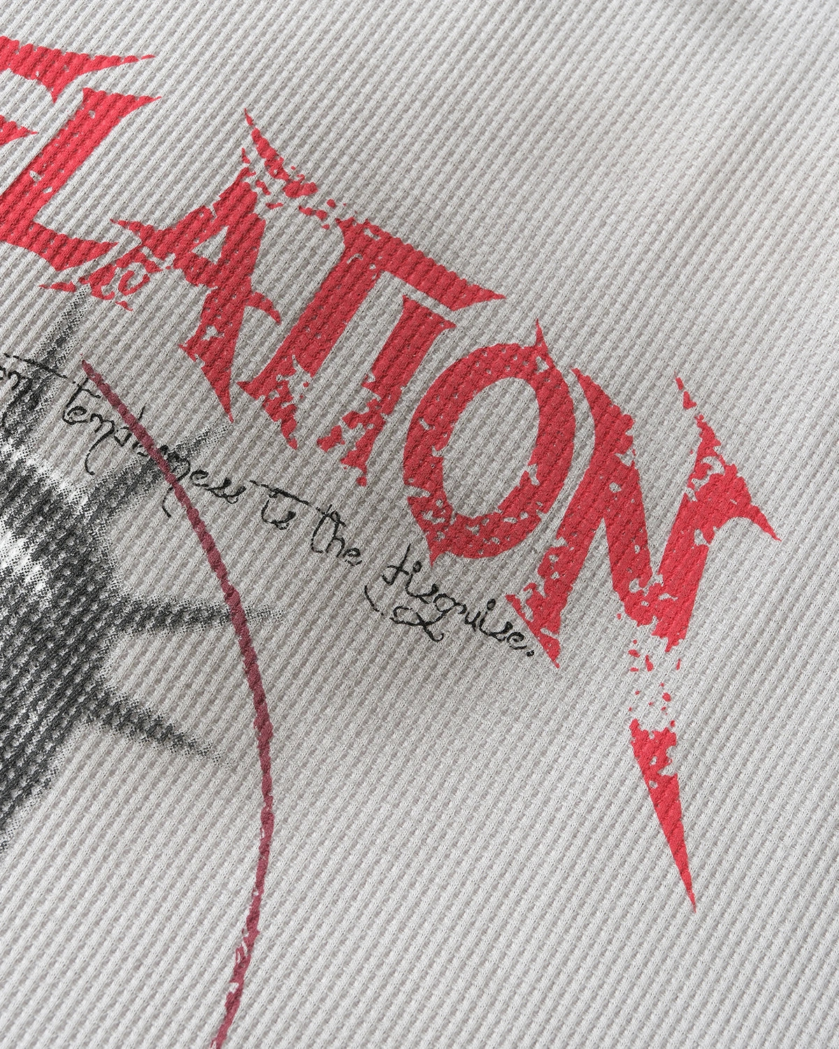 T-shirt gaufré à motif graphique effet usé