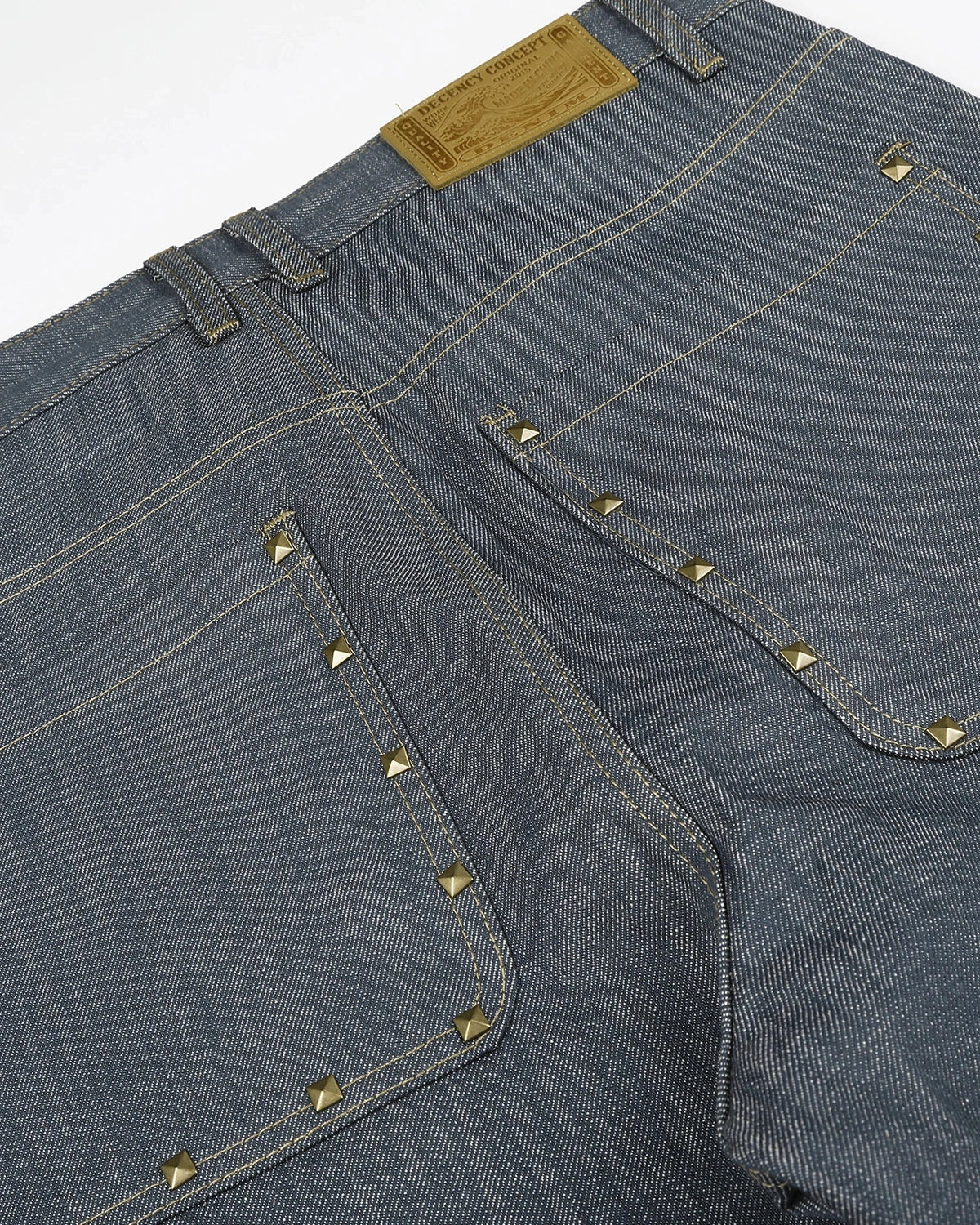 Pyramid Stud Pocket Baggy Jeans