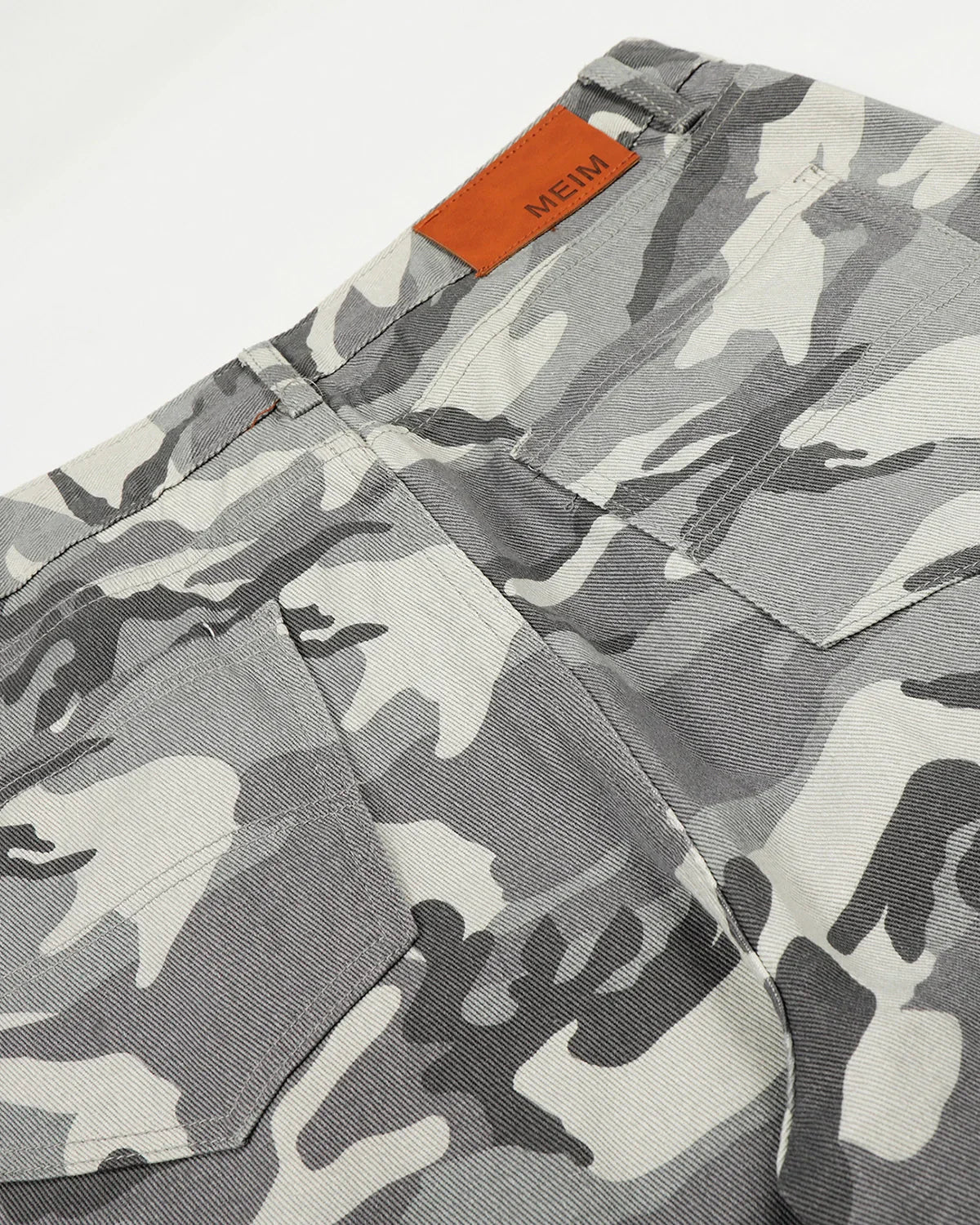 Multi-Pockets Barrel Camouflage Cargo Pants
