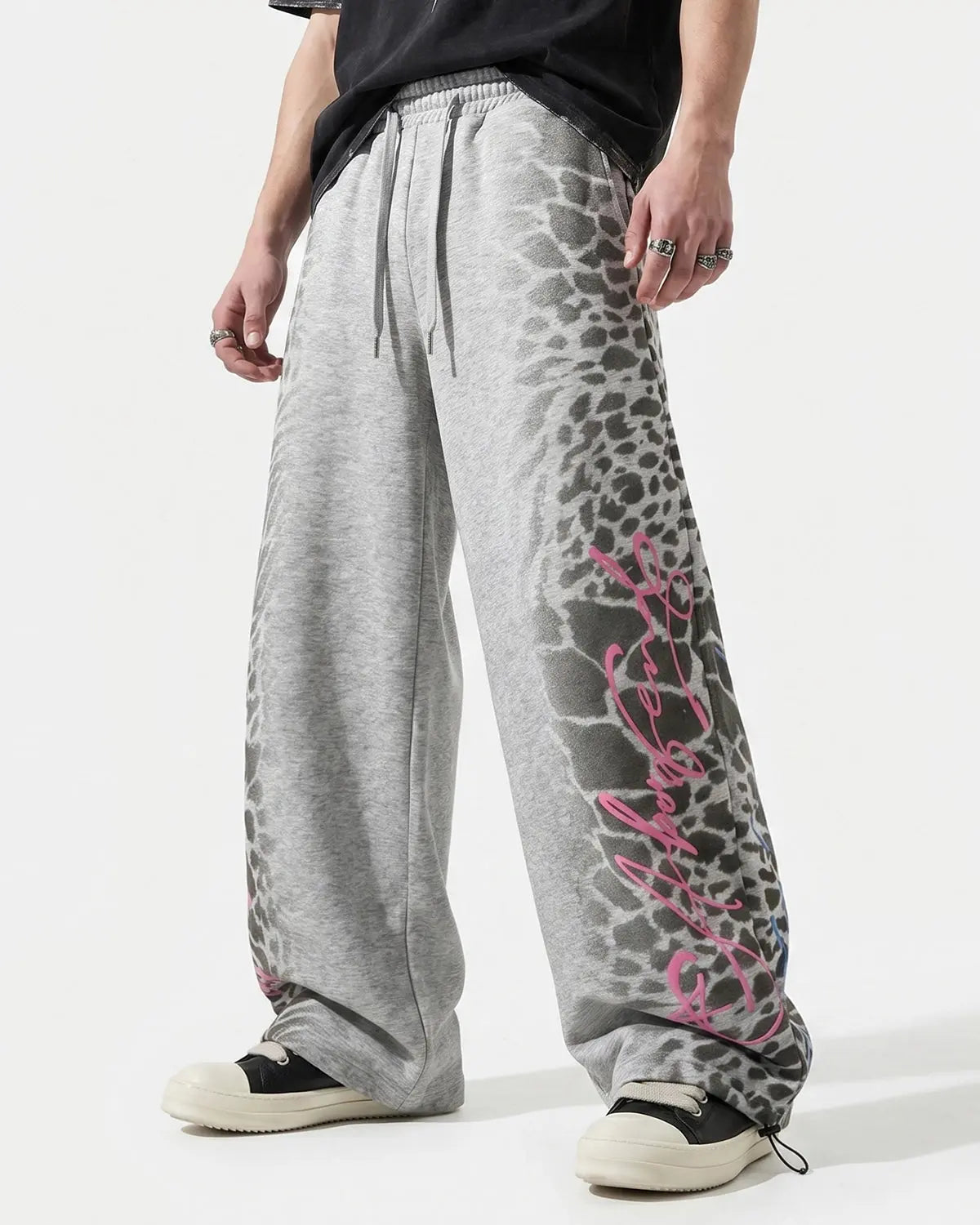 Leopard Graphic Barrel Sweatpants