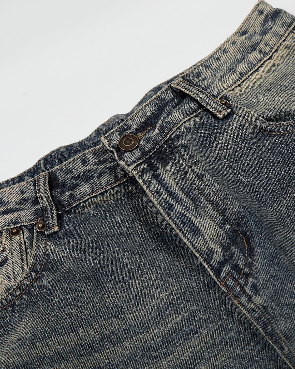 Cinch Back Buckle Acid Washed Jorts