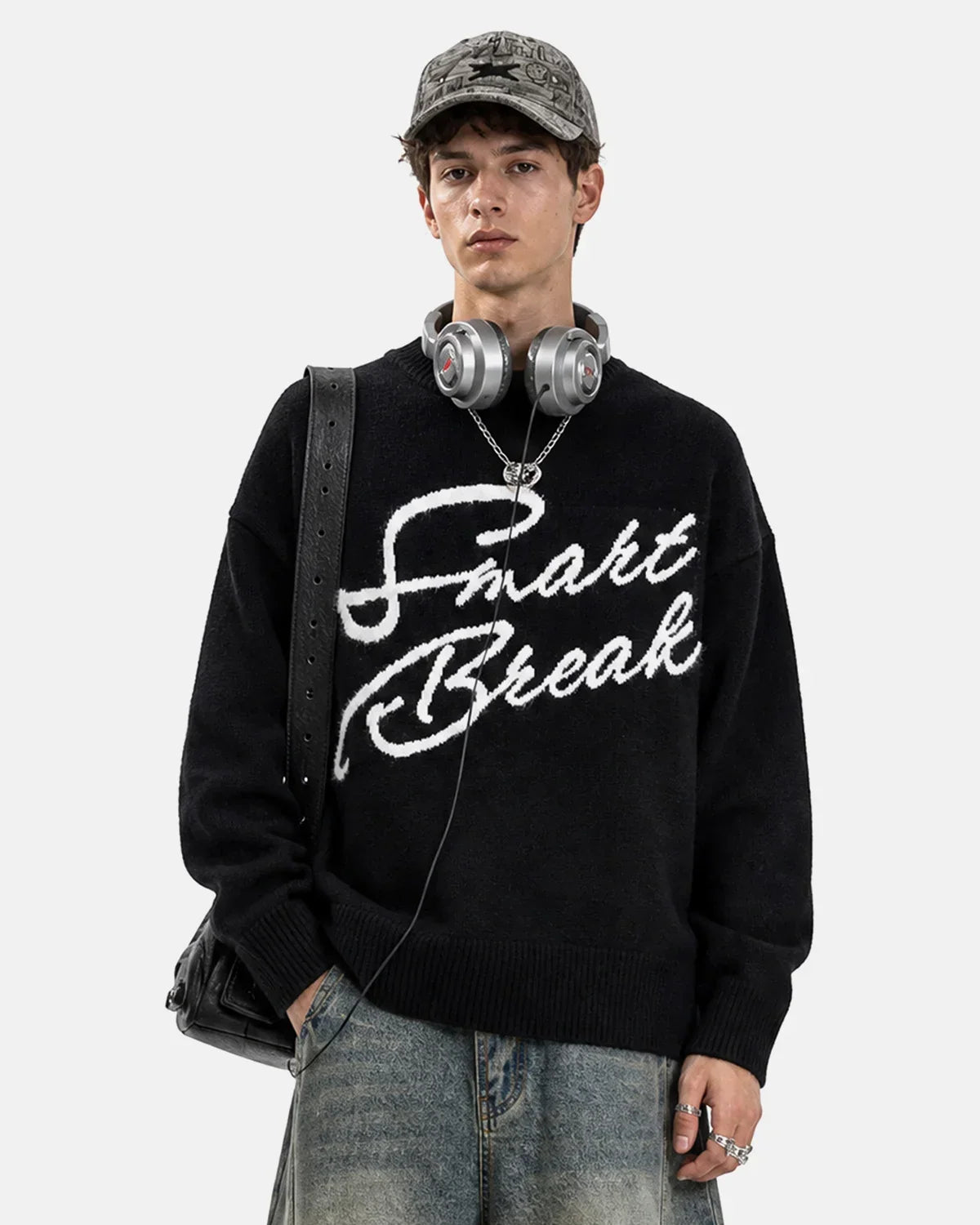 Script Letter Graphic Knit Sweater MADXMARX