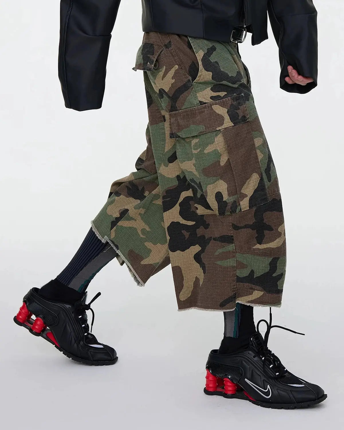 Oversized Camo Cargo Longline Shorts