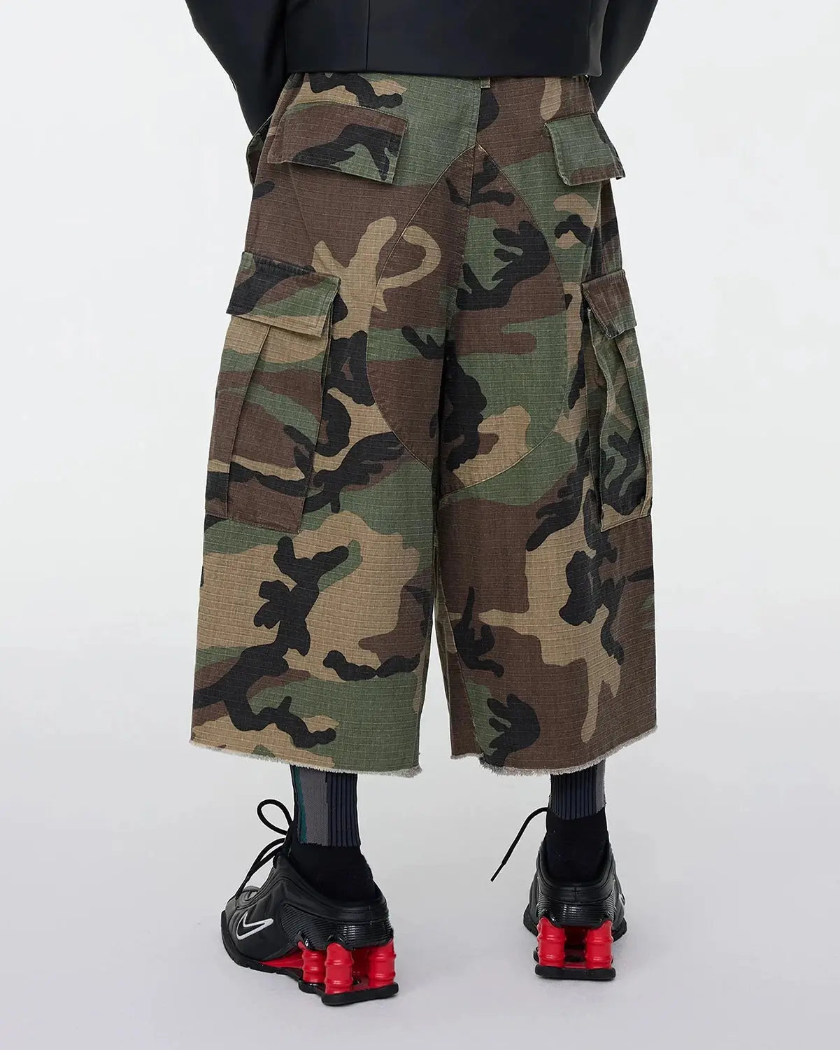 Oversized Camo Cargo Longline Shorts