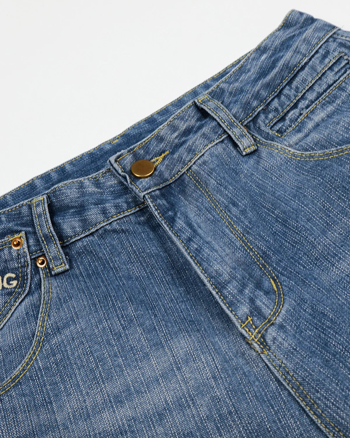 Cinch Back Bamboo Weave Long Jorts