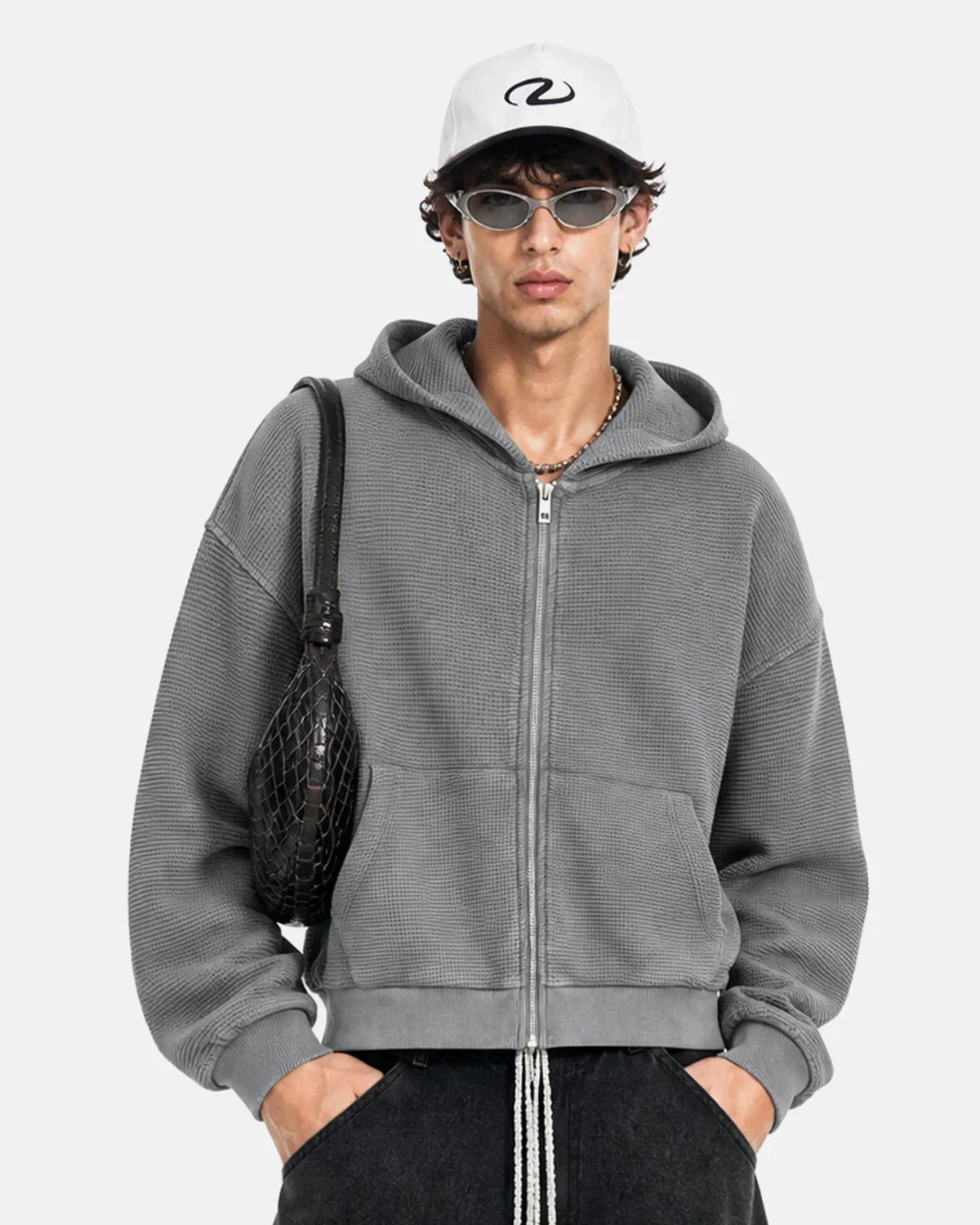 Sweat à capuche zippé gaufré délavé vintage
