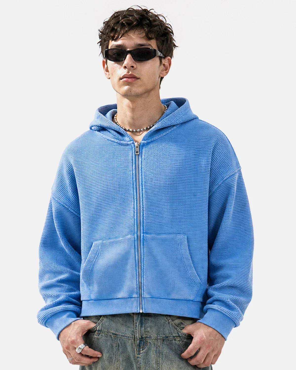 Sweat à capuche zippé gaufré délavé vintage