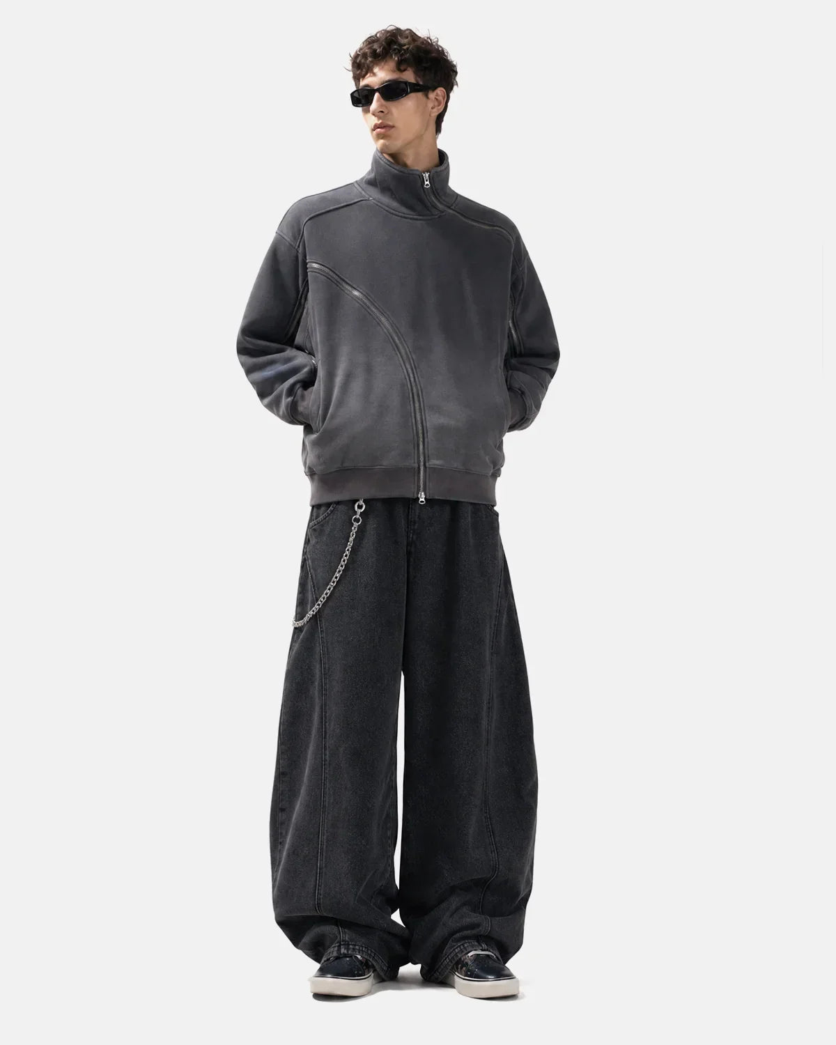Sudadera lavada con cremallera asimétrica
