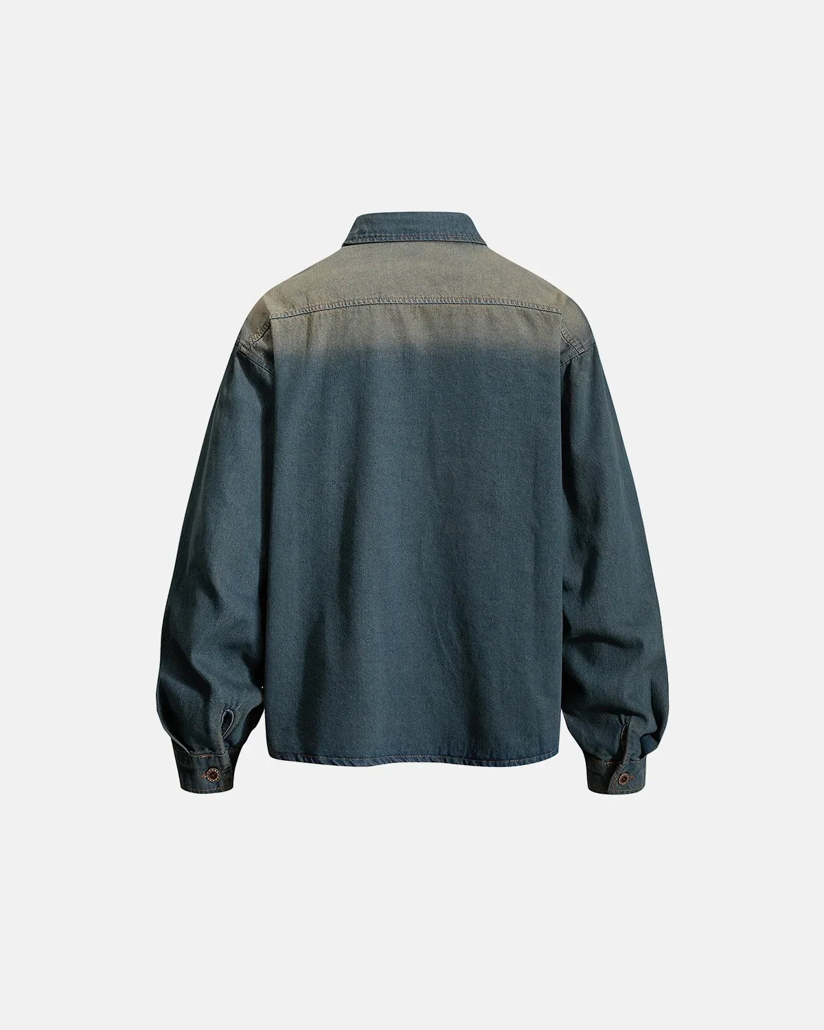 Camisa de denim lavado con gráfico retro