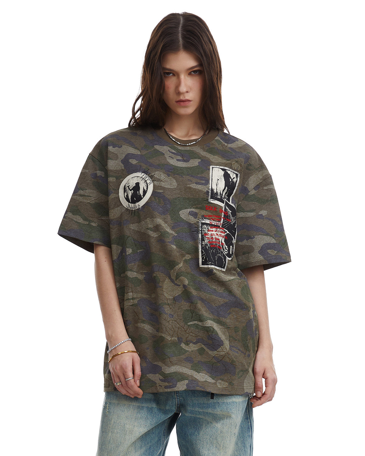 T-shirt graphique Vintage Camouflage à patch
