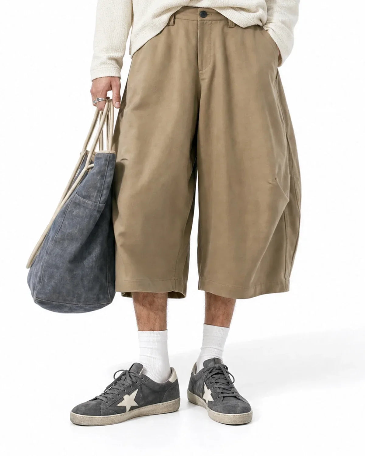 Pleated Barrel Tailored Bermuda Shorts
