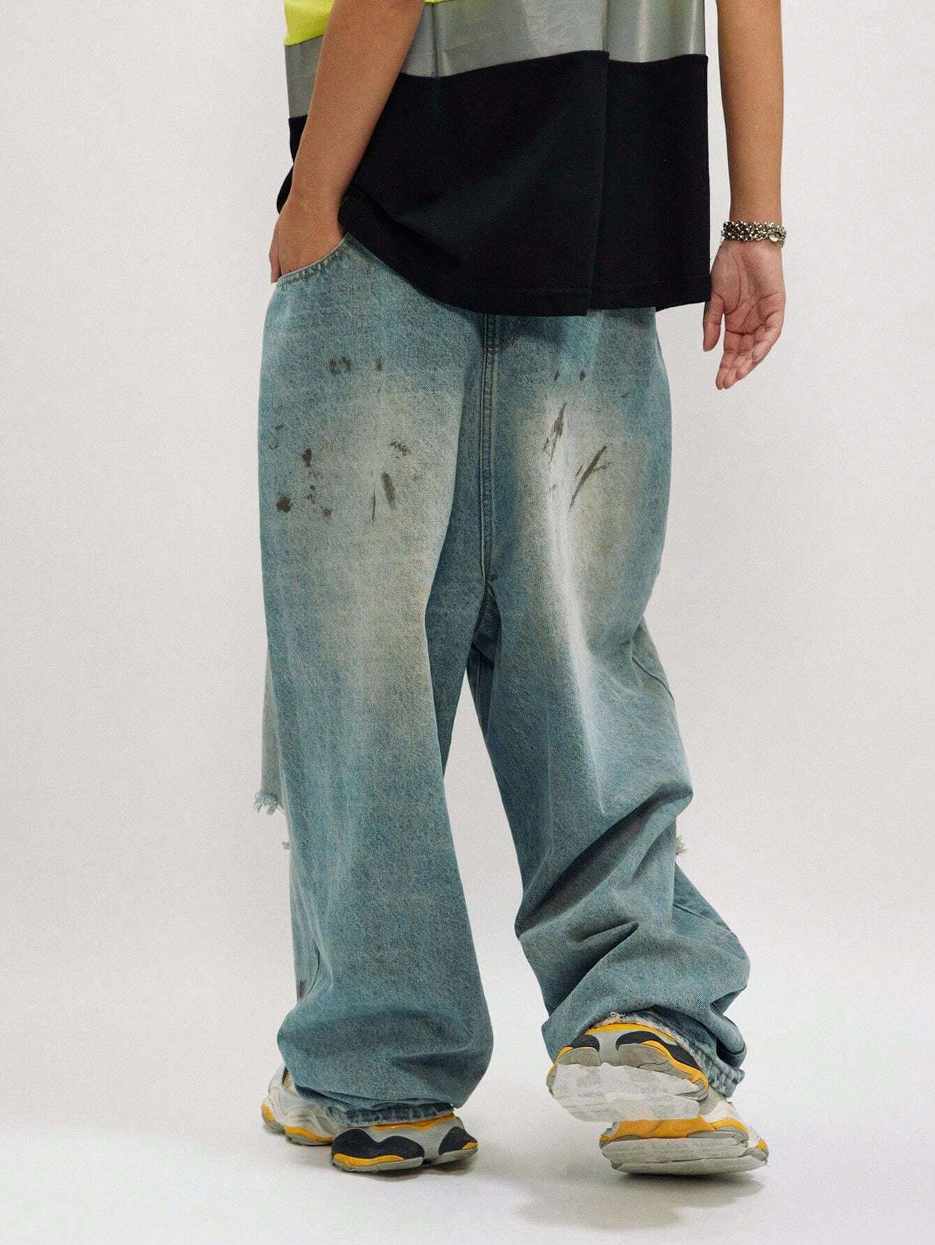 Reverse Design Retro Washed Ripped Jeans