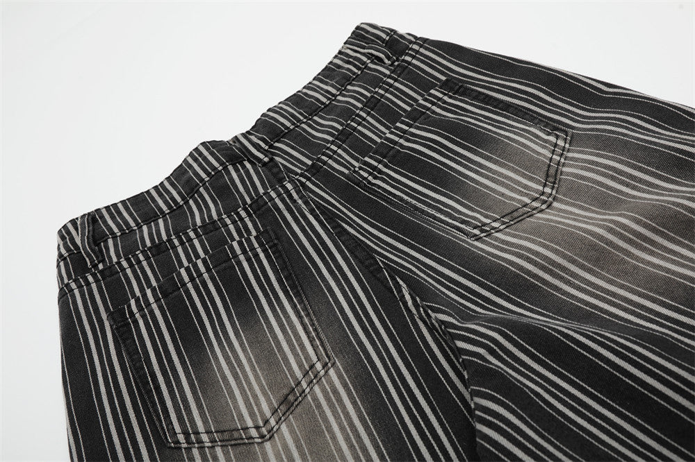 Pantaloncini in denim da uomo con tasche multiple