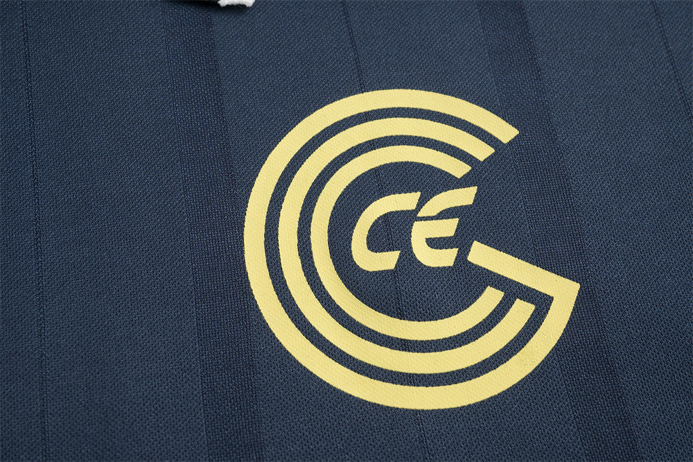 Grafik-Poloshirt mit auffälligen Prints