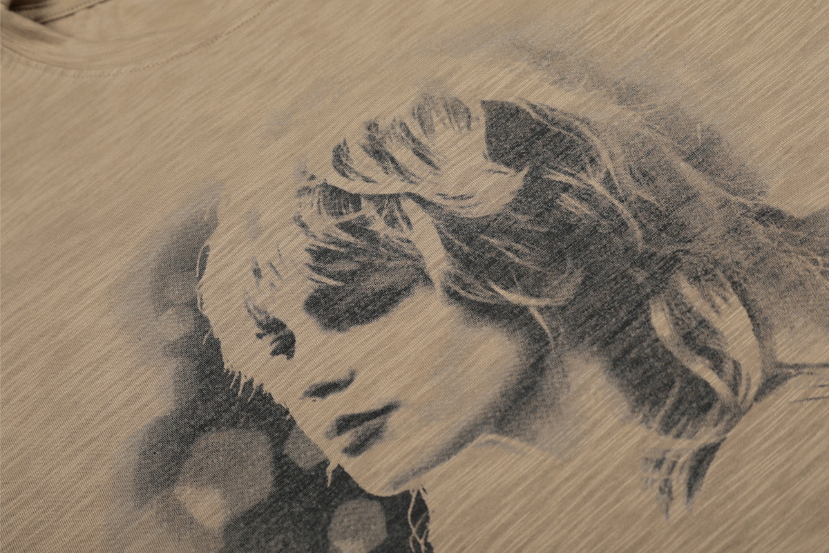 Madxmarx Vintage Portrait Graphic Long Sleeve Tee