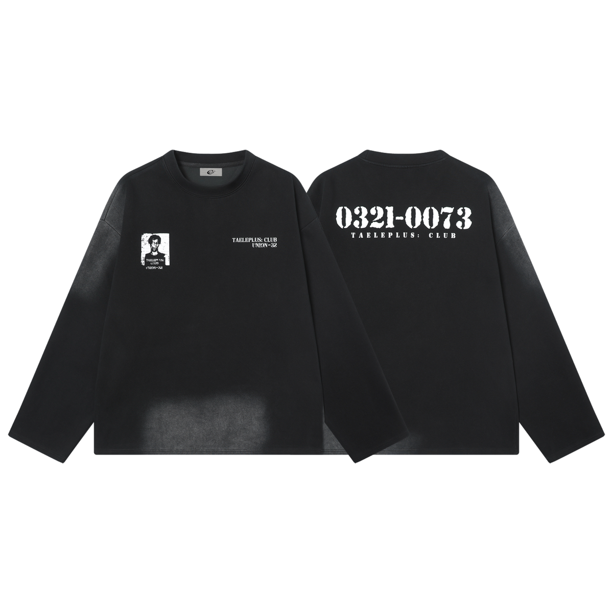 Camiseta de manga larga "TAELEPLUS CLUB" con código lavado de Madxmarx