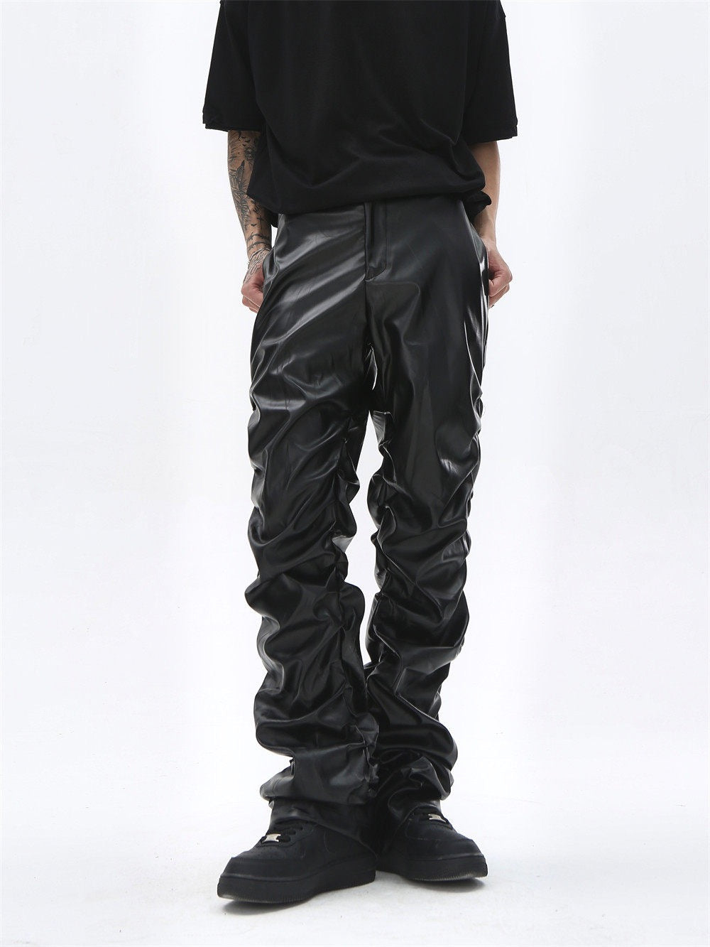 Pantalon froncé en similicuir Madxmarx