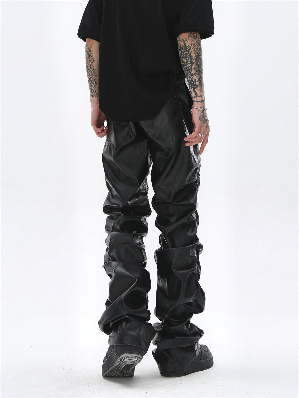 Pantalon froncé en similicuir Madxmarx
