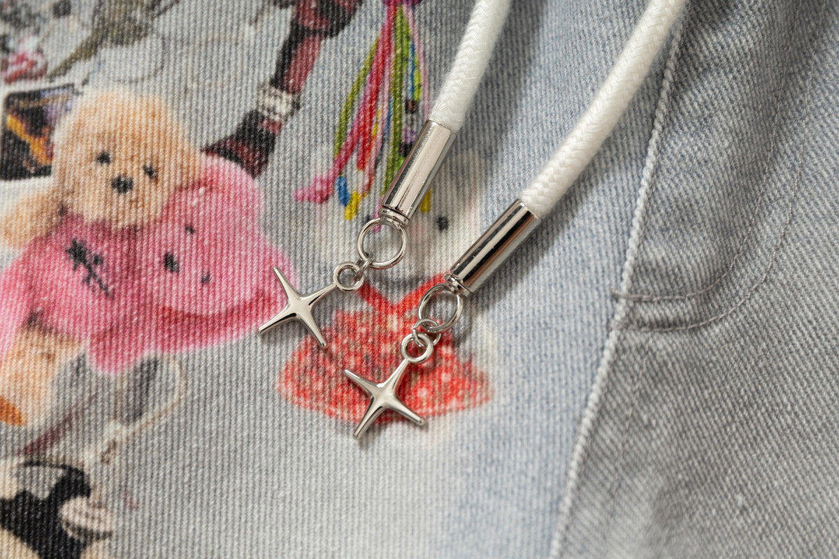 Madxmarx Plüsch-Anhänger aus Used-Look-Denim