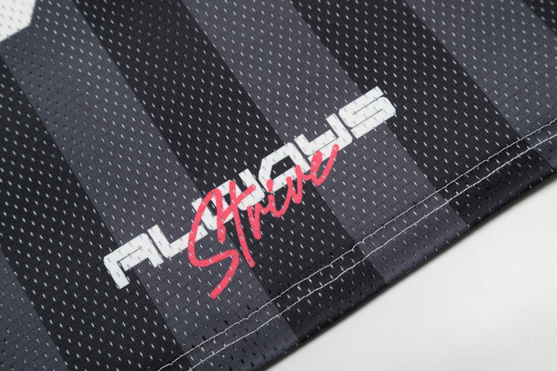 Madxmarx Sport Chain Graphic Jersey