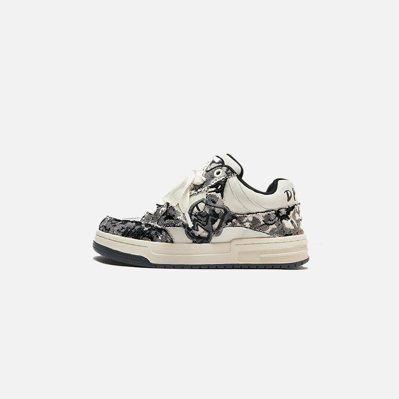 Baskets Flow Striders