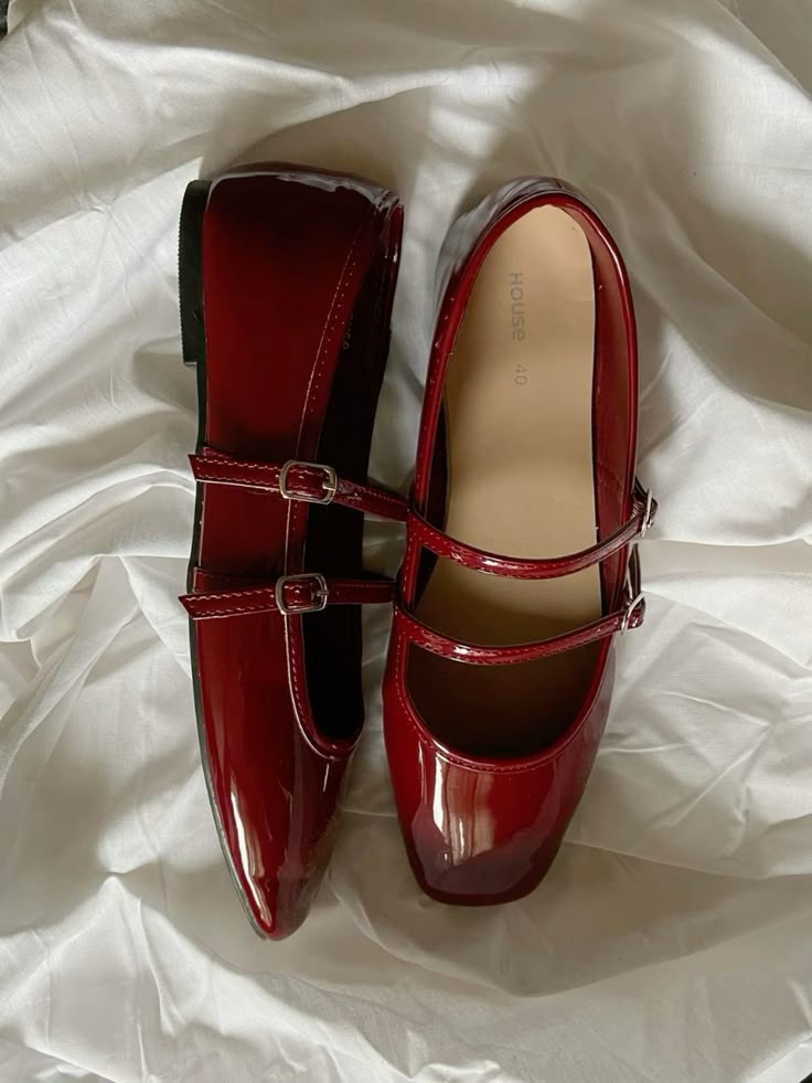 Red Mary Patent Leather Shoes